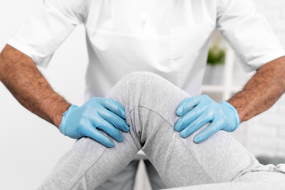 Knee Pain Treatment Without Surgery in Hyderabad